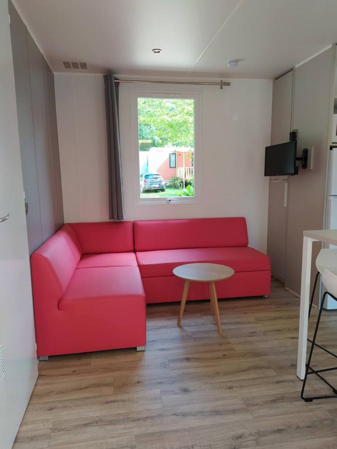 Mobile Home Tout Confort C13 Domaine De Lanniron Quimper Exterior photo